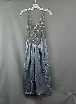 Vintage Nightgown Size Medium • $6.99