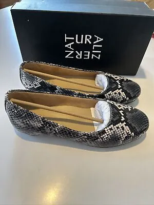 Naturalizer Maxwell Women's Sz 6.5 Shoes Multicolor Snake Print Leather Flat NEW • $30