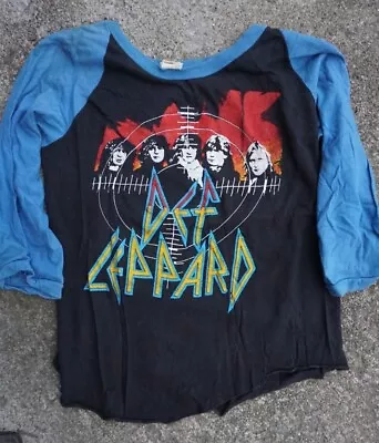 Vintage 1980's Def Leppard 3/4 Raglan Concert T-Shirt Black & Blue Size Large  • $79.99