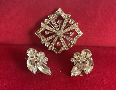 Vintage Eisenberg Signed Clear Rhinestone Brooch And Earrings • $32