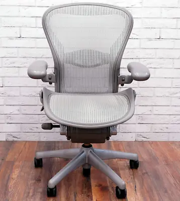 Free Shipping - Fully Loaded Herman Miller Aeron Chair Size B Titanium Finish • $519