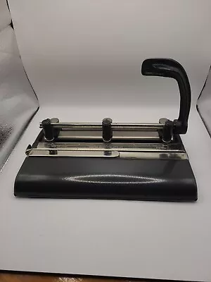 Master Products 3 Hole Punch Model 3-25 Black Used Great Condition • $25