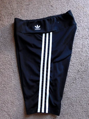 $15 • Buy Women's Adidas Shorts ..Size UK 12