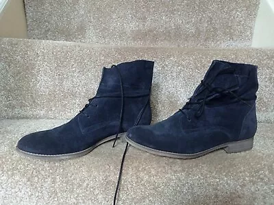 Gabor Ladies Boots Size: 6.5 Blue Suede Excellent Condition. • £29.99