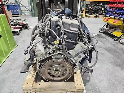 2010 - 2014 GMC Yukon XL 1500 5.3L Vortec V8 Engine Vin 3 (8th Digit Opt Lc9) • $2790