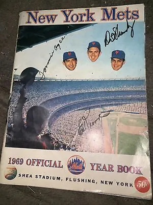 1969 New York Mets Yearbook Signed autograph By KranepoolShamskyTommie Agee • $111