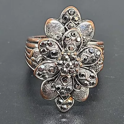 Ring  Size 8 Marcasite Silvertone  Flower • $12