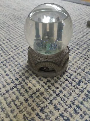 Vintage Macys Twin Towers City Skyline Musical Snow Globe • $70