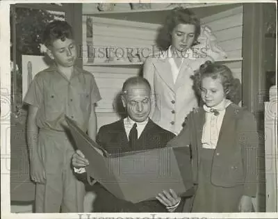 1942 Press Photo Youths' Symphony Orchestra Conductor Francis Aranyi & Students. • $19.99