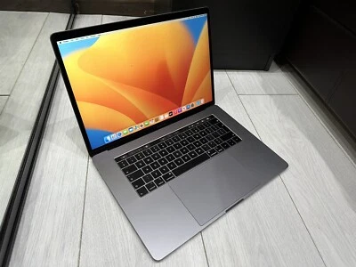 £849.99 • Buy Apple MacBook Pro Retina 15.4” 2018 - 1TB SSD 16GB Ram 2.9GHz 6-Core I9 Pro 560X