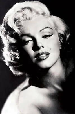 Marilyn Monroe Glamour Large Poster 61x91.5 Cm 24x36 Inch New Sealed • $35.25