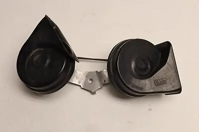 2015-2023 Ford Mustang High & Low Horn Pitch Tone Alarm Siren Pair Oem • $40