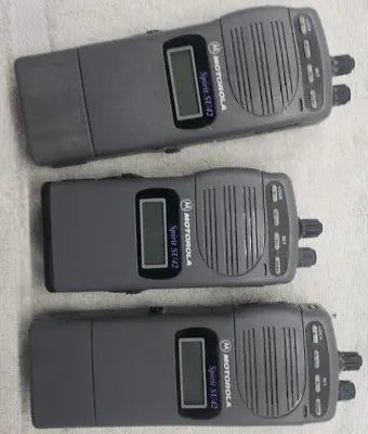 3 Motorola Spirit SU42 2 Channel UHF Radios • $59.99