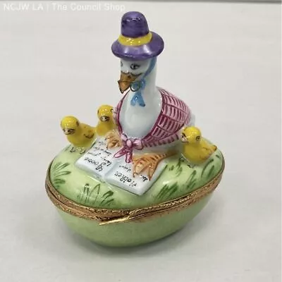 Vintage Limoges France Artoria Peint Main Mother Goose W/ Chicks Trinket Box • $70