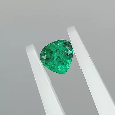 DEEP GREEN NATURAL COLOMBIAN CUT EMERALD FROM MUZO 0.48 Ct. W/ GIA ALUMNI CHECK • $420