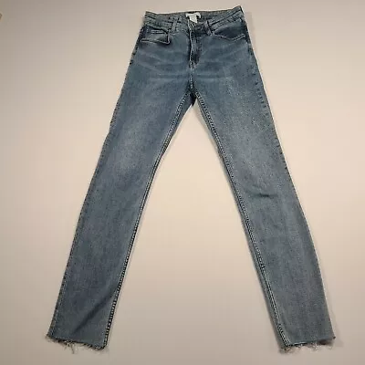 H&M Jeans Womens 4 Mid-Rise Skinny Leg Pockets Zip Closure Stone Wash Blue Denim • $0.99