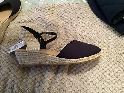 £9.99 • Buy Womens Wedge Shoes Size 8 New