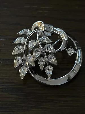 Vintage Crown Trifari Clear Crystal Rhinestone Flower Silver Tone Pin Brooch • $29.30