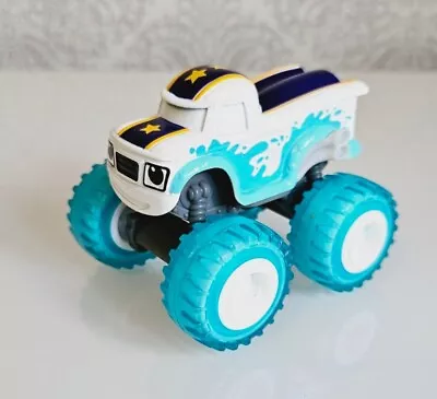 Water Rider Darington Blaze And The Monster Machines DieCast Race Car • £12.99