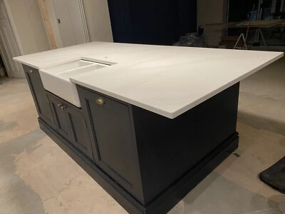 £250 • Buy BRAND NEW SILESTONE CALACATTA GOLD 30mm Thick : 2725mm X 1240mm Worktop Piece