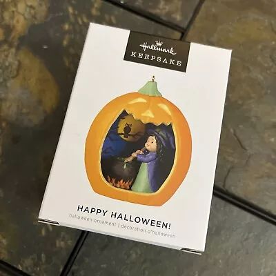 Hallmark Keepsake - Happy Halloween! - 2022 **NEW / FREE SHIPPING** • $10.99