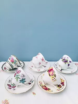 Pretty Set Of 5 Vintage Mismatched Floral Bone China Cups & Saucers 💐 • £16.45