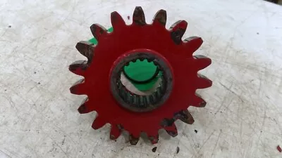 New Holland Drive Line Gear 19T 86580449 + 86636443 • $147.40