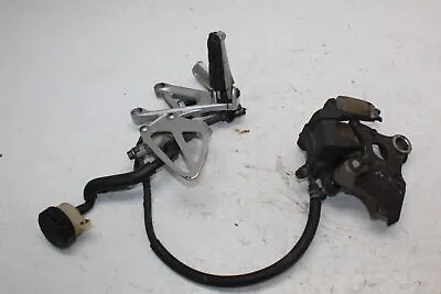 01-06 Honda Cbr600f4i Right Rearset W Master And Caliper  • $35