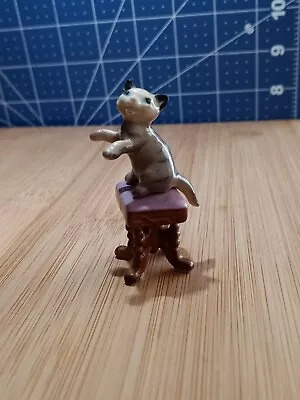 Hagen-Renaker Miniature Figure-Gray Cat On Piano Stool-Excellent Condition • $29.99