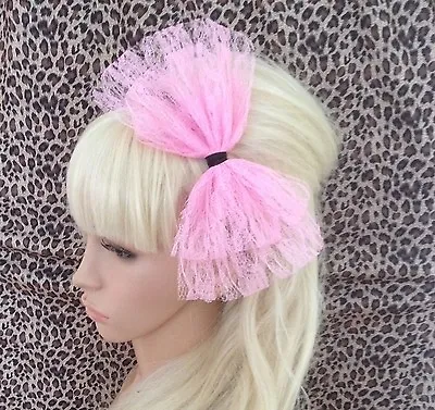 BIG PALE SUGAR PINK LACE BOW ALICE HAIR HEAD BAND 80s RETRO PARTY FANCY DRESS  • £4.99