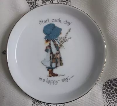 Holly Hobbie  Small Trinket Plate   Start Each Day In A Happy Way   • £7.99