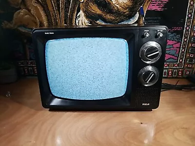 Working Vintage 1983 RCA Solid State Wood Grain TV 11.5” Screen AJR 120W • $80