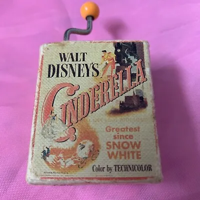 VINTAGE WALT DISNEY'S CINDERELLA Mini Music Box Color By Technicolor 1948 • $39.99