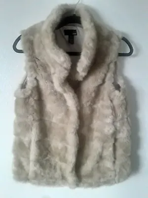 H&M Womens Faux Fur Vest Size 6 Tan Pockets • $17.65