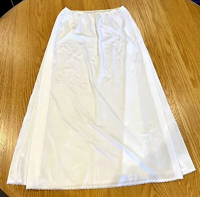 Vintage Vanity Fair Full Slip Sz L 42 White Lace Trim Side Nylon Elegant 34” • $14.99