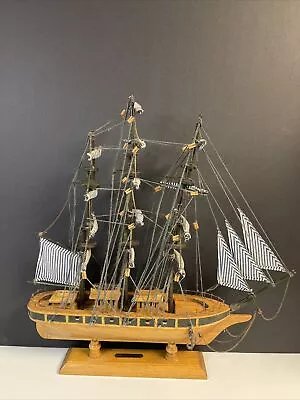 Sailing Ship Wooden Handmade Vintage Model Canvas Sails Boat 13   Cutty Sark  • $29.99