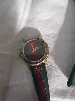 Vintage Ladies Gucci Watch (Works Well) • $21