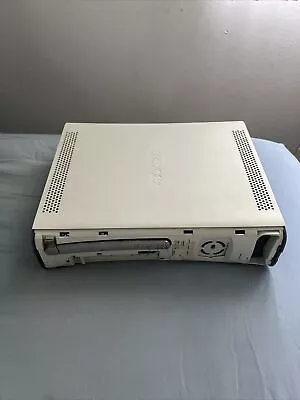 Microsoft Xbox 360 White Console FOR REPAIR OR PARTS RED LIGHT RROD • $15.48