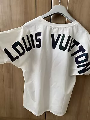 Louis Vuitton Mens T Shirt Large • £35