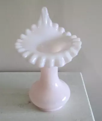 Fenton Light Pink 9  Jack In The Pulpit Tulip Vase • $39.99