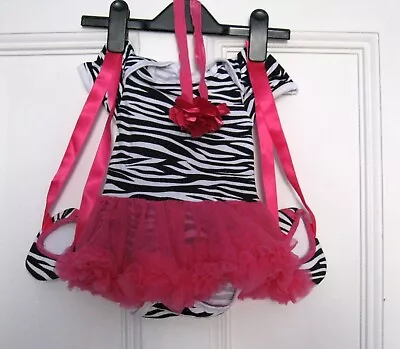 Zebra Striped Bodysuit Hot Pink Tutu Shoes Flower Headband Girl 0 - 3 Mos • £3.50