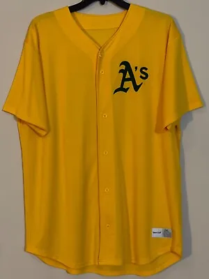 Oakland Athletics A’s Jersey #16 Men’s Size 2XL Long Shirt Baseball Yellow • $15.49
