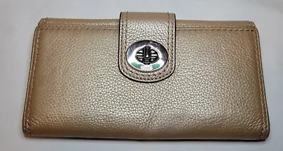 Women's Coach Champagne Leather Turnlock Checkbook Wallet • £33.78