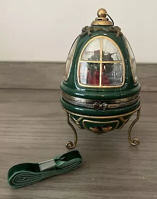 VTG~Mr Christmas~Heirloom Music Box Egg~Santa Lights Spins~Plays 12 Songs~Stand • $15