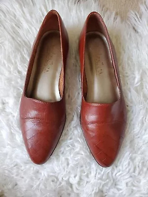 Vintage Westies Brown Lancer Classic Kilt Tassel Saddle Flats Loafers 8.5M • $28