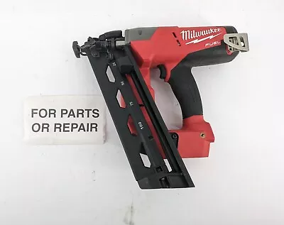 Milwaukee 2742-20 M18 FUEL  16 Gauge Cordless Angled Finish Nailer | FOR PARTS • $129.84