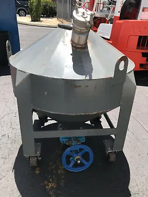 Heavy Duty 750 KG Cone Bottom Transfer Tank W/ Warren 3  Knife Gate Valve • $300