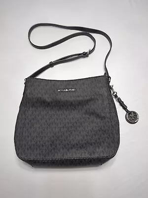 Michael Kors Grommet Black / Dark Grey Logo Shoulder Purse XLNT COND ! • $24.95