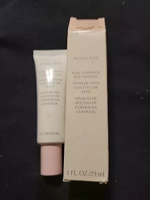 Mary Kay Full Coverage Foundation Ivory 105 • $7.99