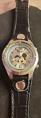 Disney Micky Mouse Watch #MCK534 Features Light Up Hour Marker Used New Battery • $9.99